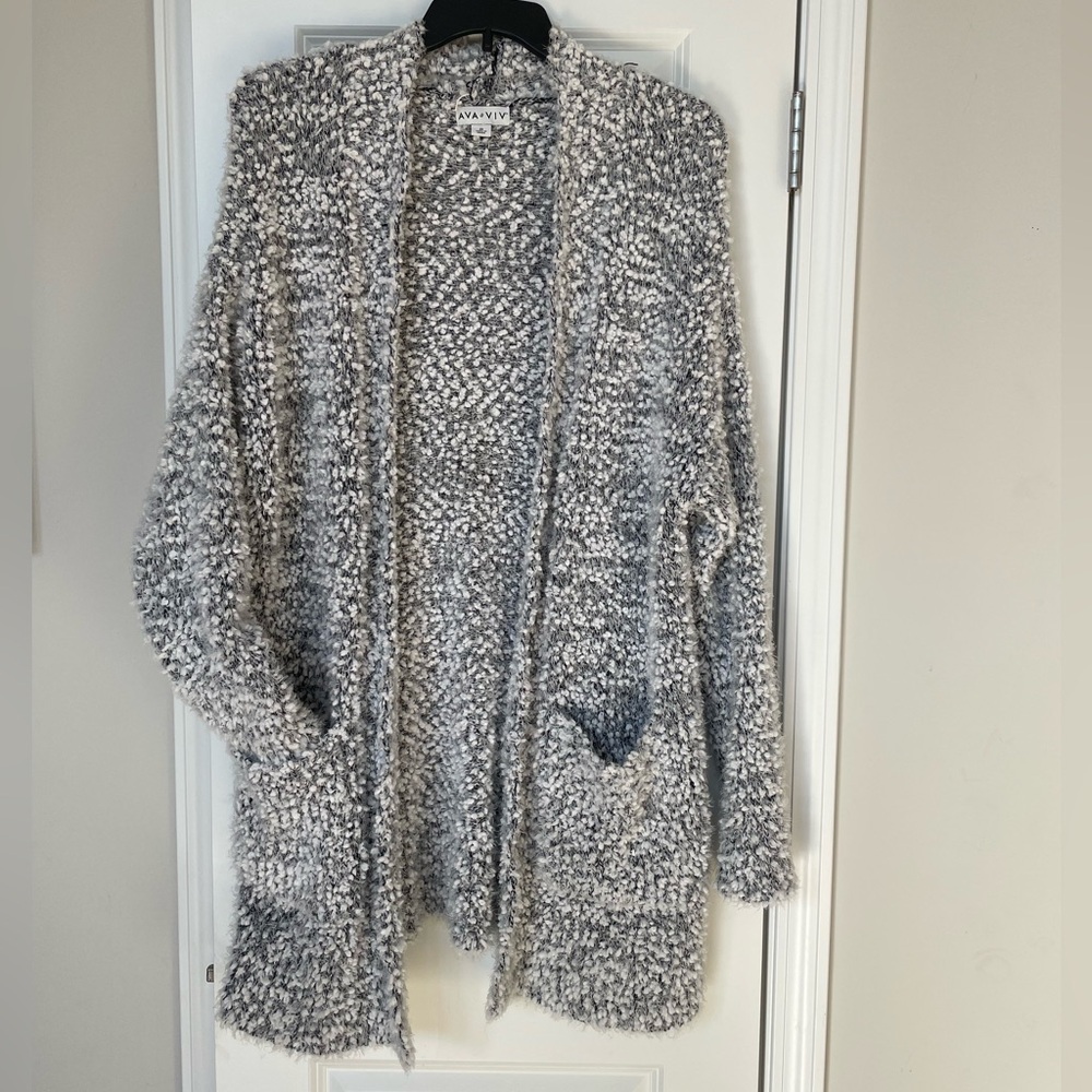 Ava and Viv sweater 2x
